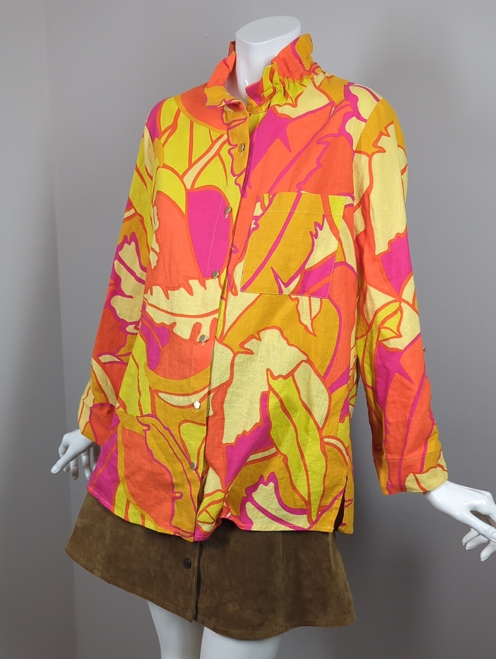 Vintage Linen Blend Vibrant Multi-Color Floral Button-Front Shirt 8
